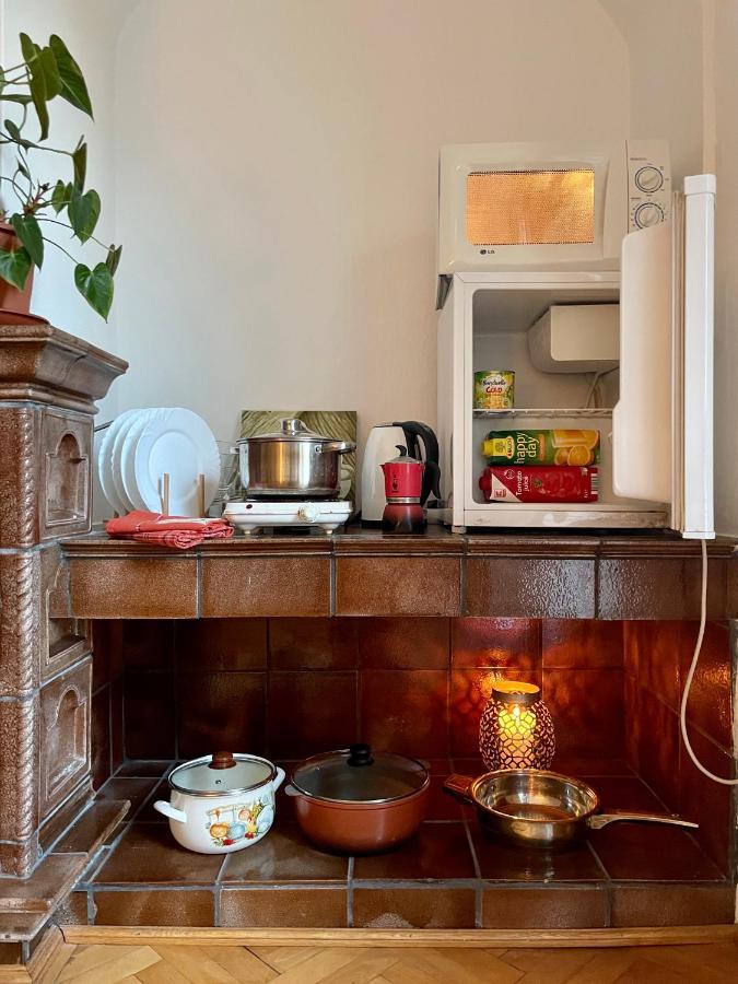 Appartamento Sulekova 52A Bratislava Esterno foto