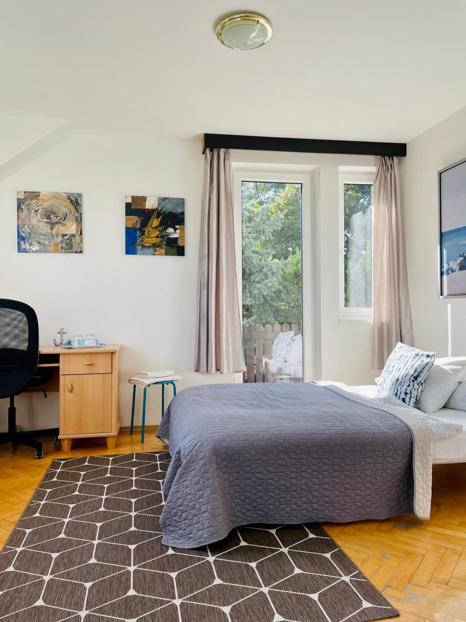 Appartamento Sulekova 52A Bratislava Esterno foto