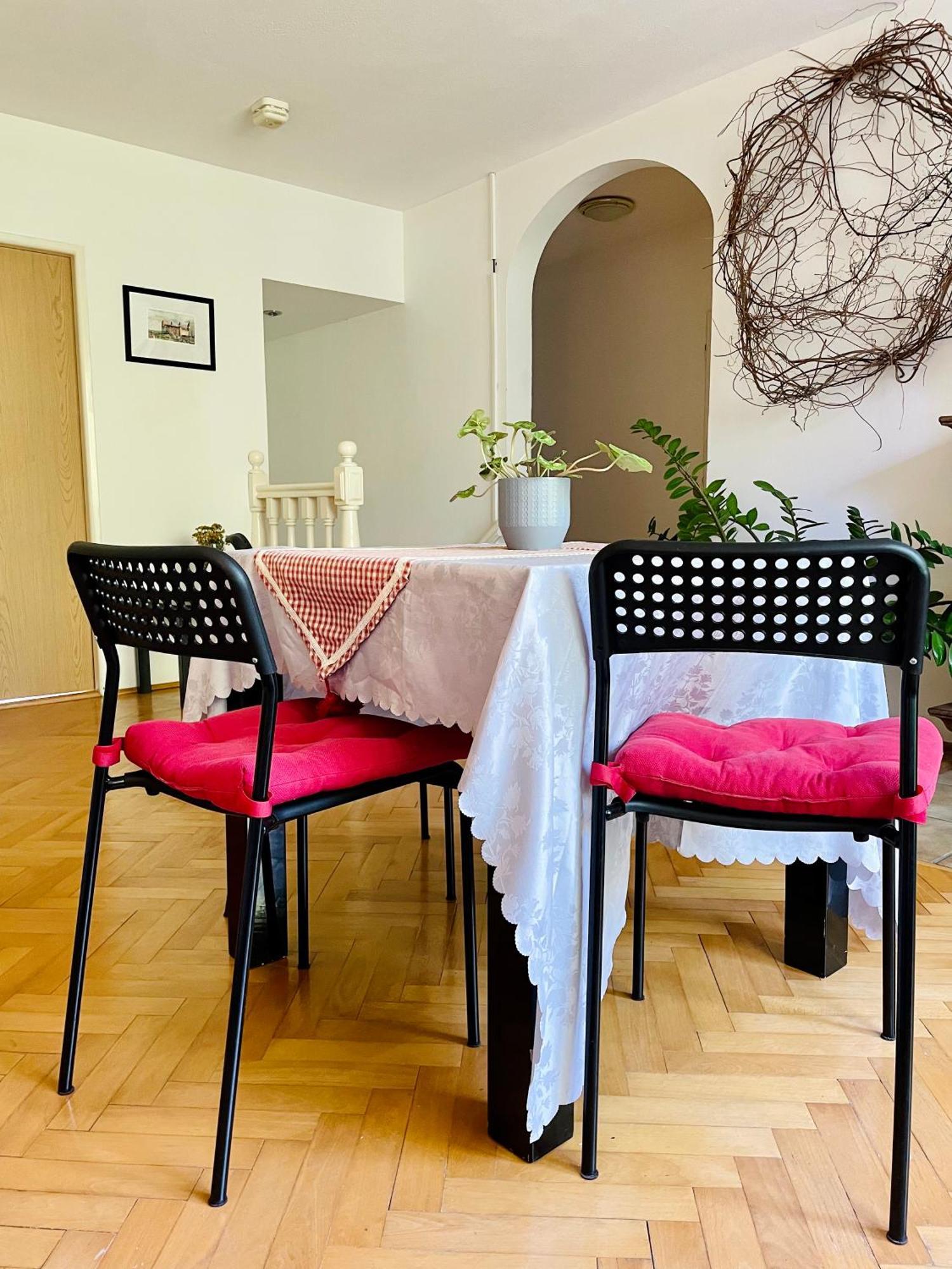Appartamento Sulekova 52A Bratislava Esterno foto